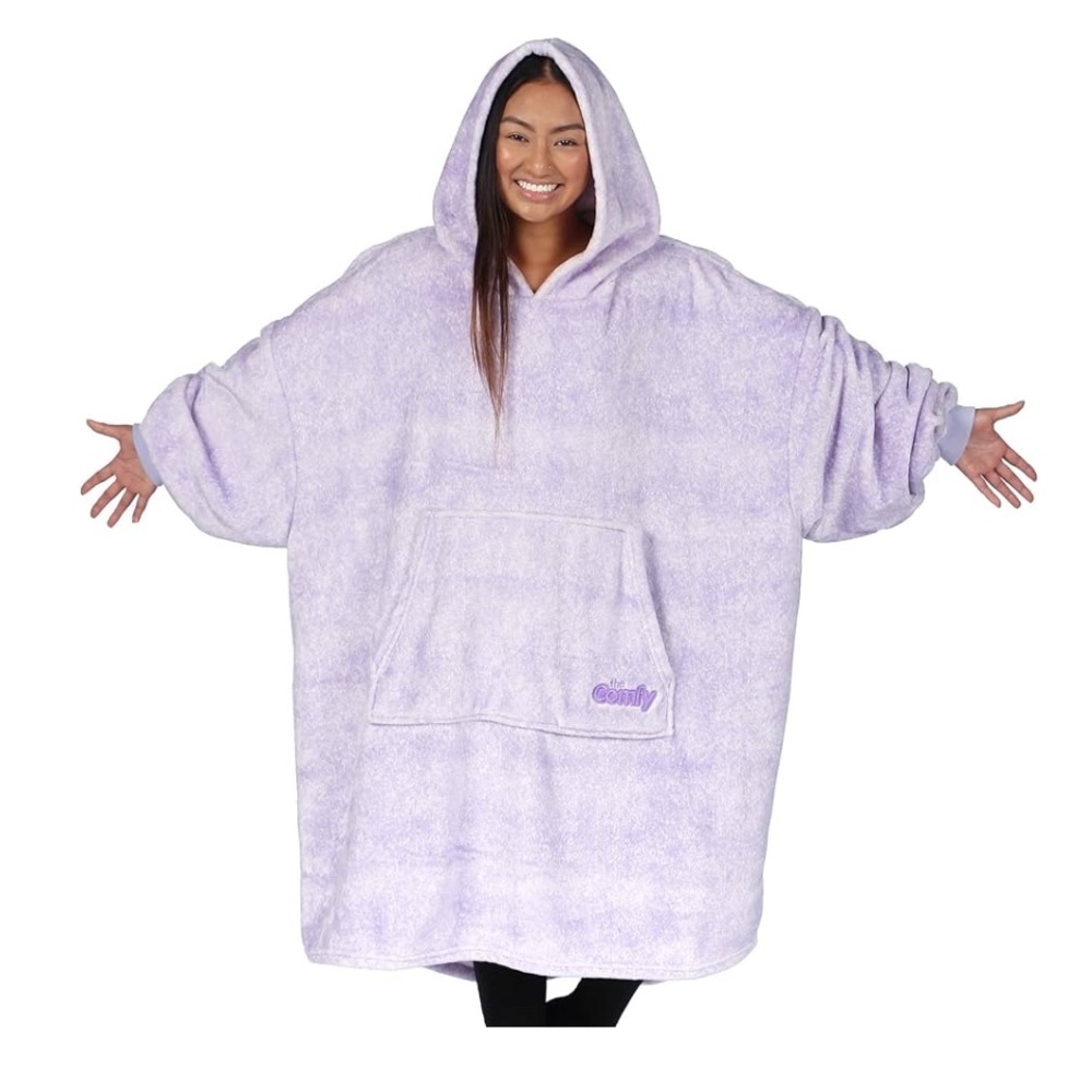 I am selling a gently used purple comfy